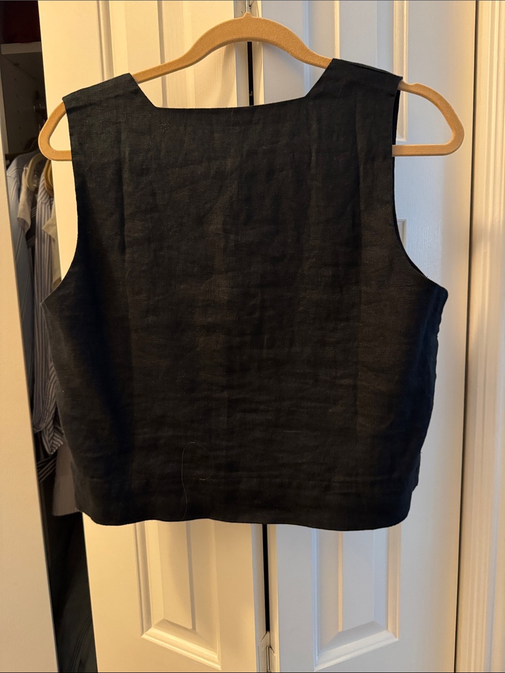 Rails Akira Black Linen Blend Square-Neck Crop Top - Picture 4 of 4